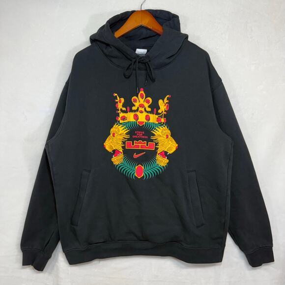 Nike LeBron James Large Hoodie Graphic Crowned Lion Strive For Greatness Black - Picture 1 of 6